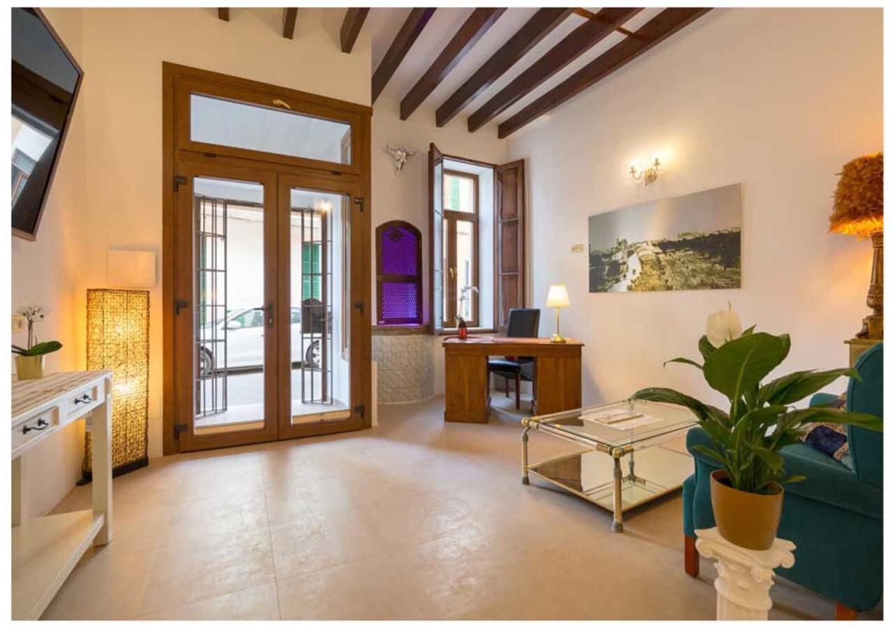 Апарт отель Boutique Hostal "Born53" Im Stadtkern Von Llucmajor, Mallorca Льюкмайор Экстерьер фото